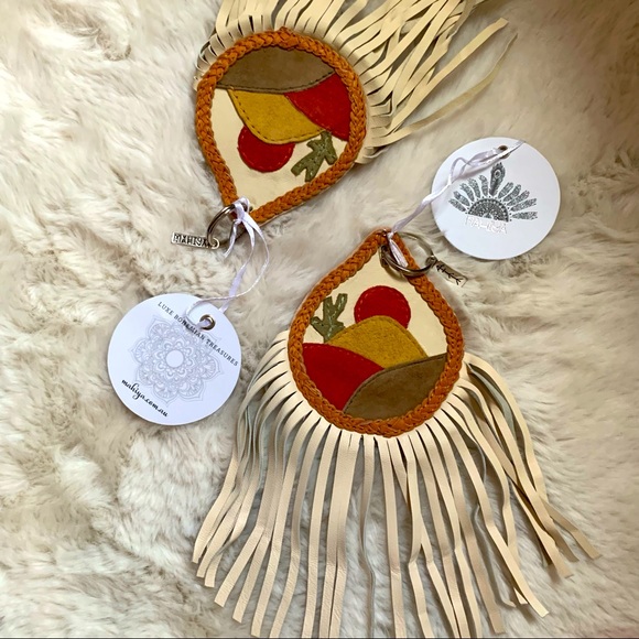 NWT Mahiya oversized key ring - Picture 6 of 6